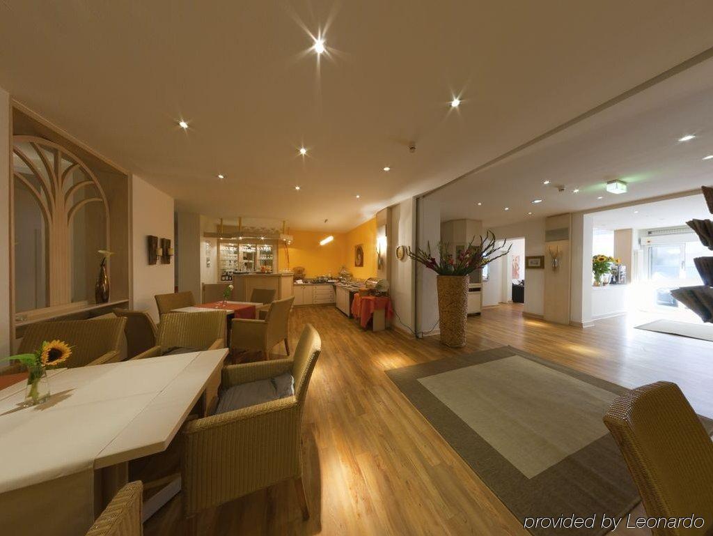 City Hotel Duesseldorf Restaurant photo