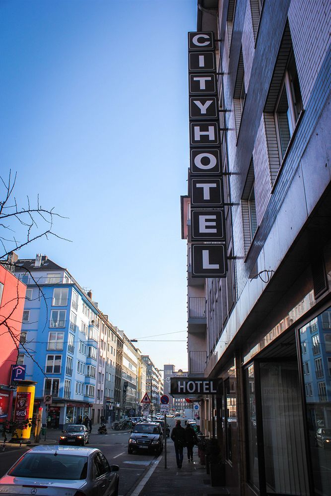 City Hotel Duesseldorf Exterior photo